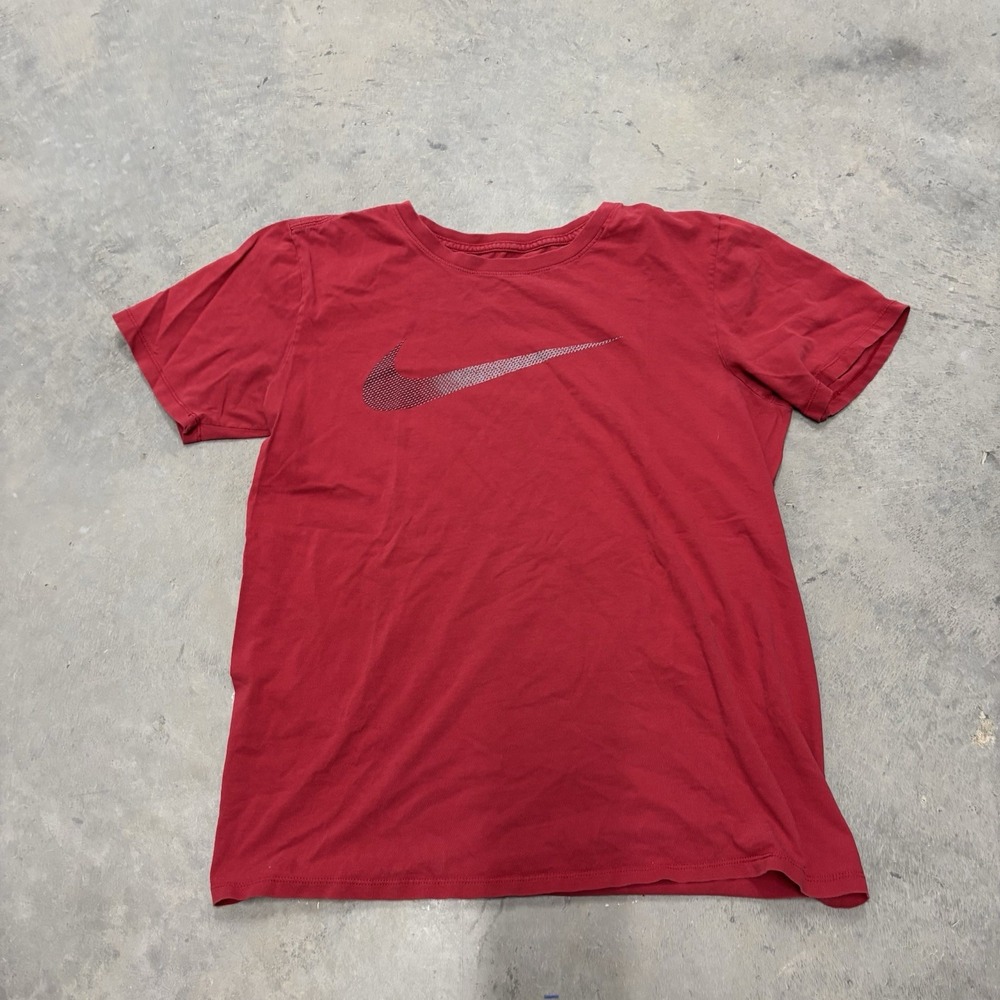 Nike‎ Shirt Red Short Sleeve Swoosh Men's Size Small